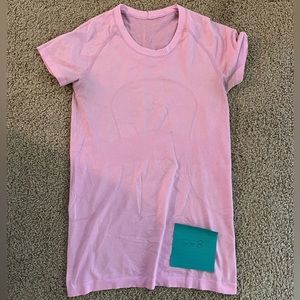 Lulu Lemon Swiftly Tech shirt